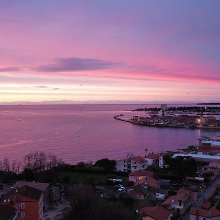 Lina Apartments Umag Buitenkant foto